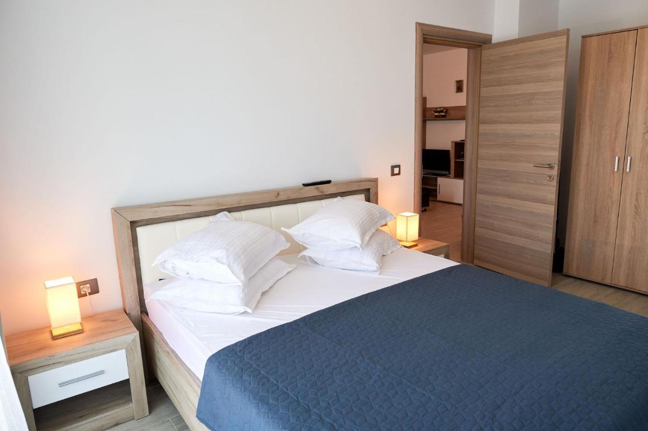 Năvodari Rubic Apartment Spa N Pool Beach Resort מראה חיצוני תמונה